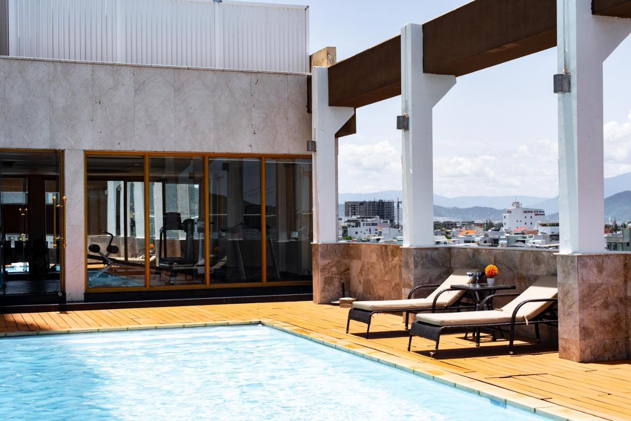 Stay Hotel Дананг Екстериор снимка